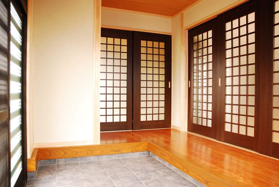 新築戸建て　玄関